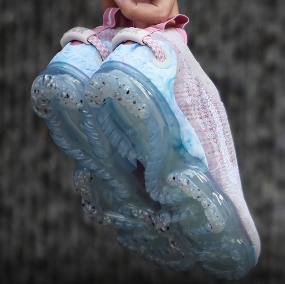 Nike Air VaporMax Flynit 2020 (Light Arctic Pink) Size 9.5 Womens/ 8 Mens - Picture 14 of 14